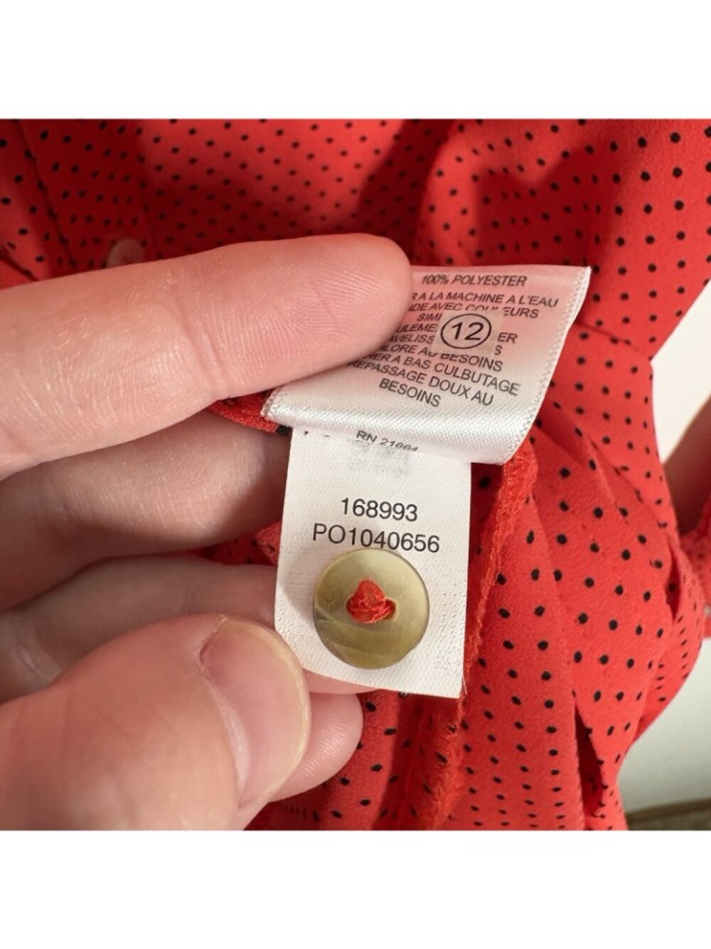 Foxcroft Women SZ 8 Red Black Polka Dot Long Sleeve Button Up Blouse - Picture 10 of 12